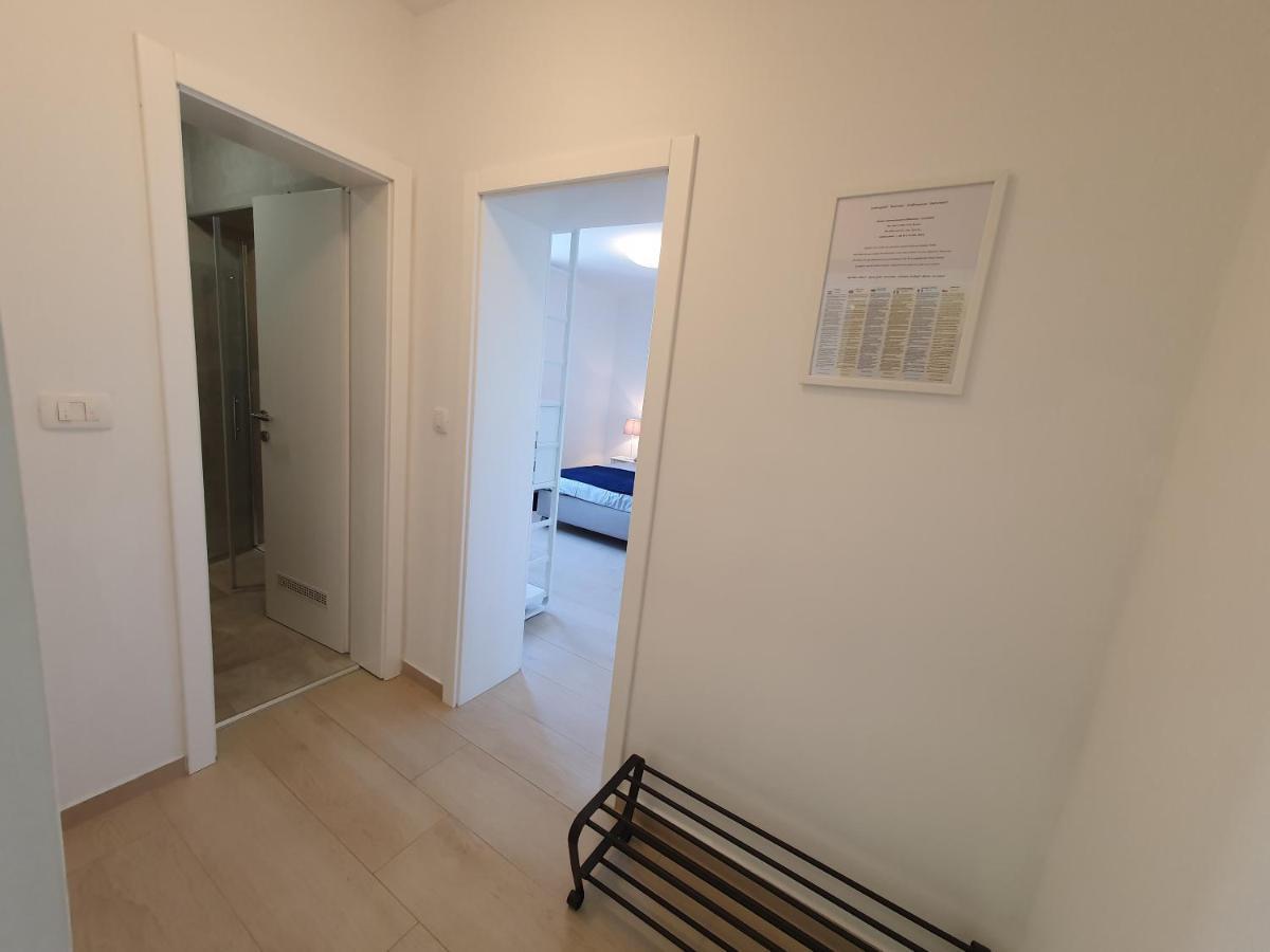 Apartmani Melanie Πόρετς Εξωτερικό φωτογραφία