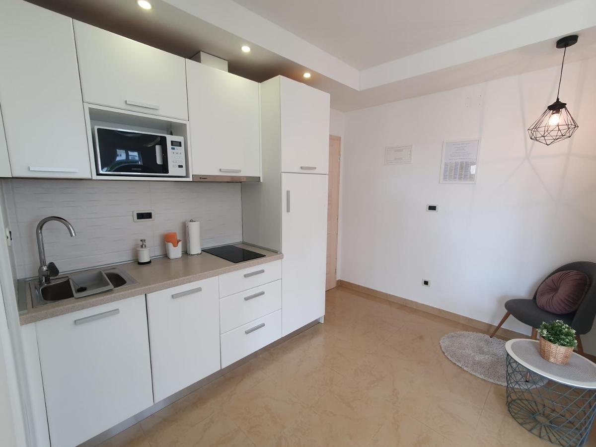 Apartmani Melanie Πόρετς Εξωτερικό φωτογραφία
