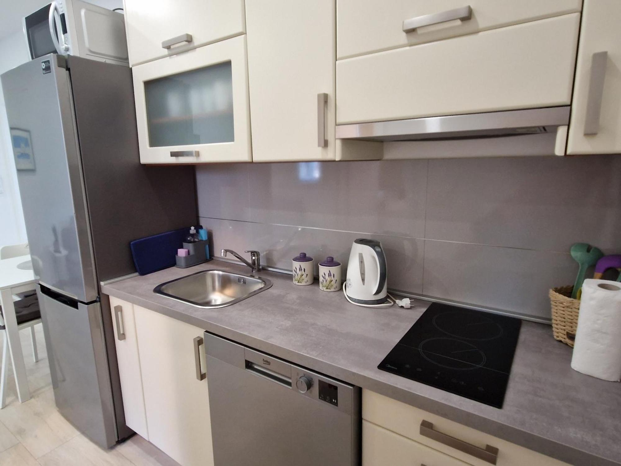 Apartmani Melanie Πόρετς Εξωτερικό φωτογραφία