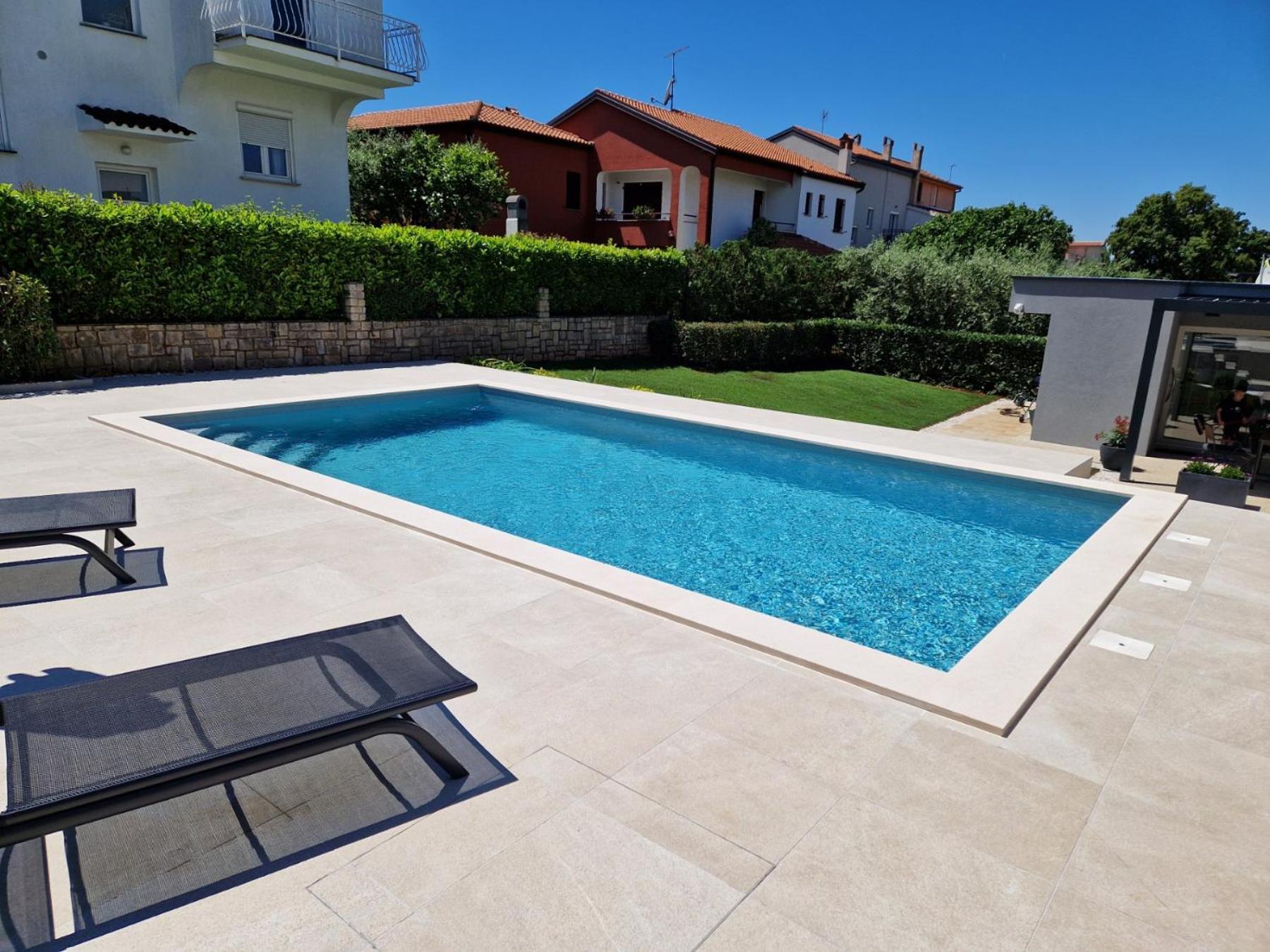 Apartmani Melanie Πόρετς Εξωτερικό φωτογραφία
