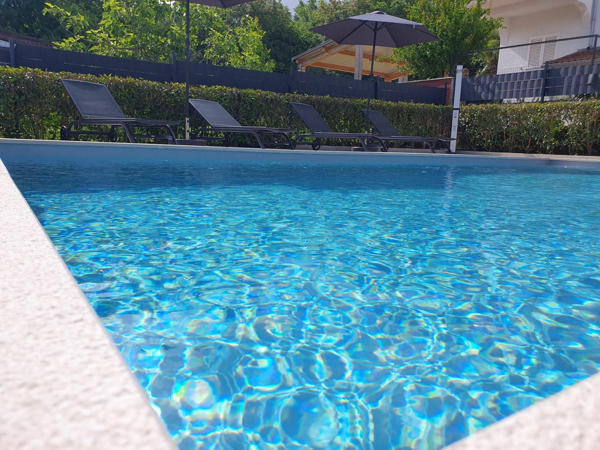 Apartmani Melanie Πόρετς Εξωτερικό φωτογραφία